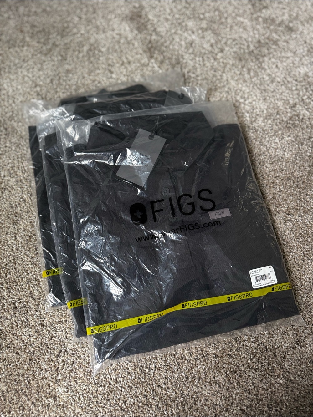 3 Pack Set NWT FIGS PRO Ella Scrub Polo Black XS (Fits Like Rafaela!) NEW IN BAG - Picture 2 of 4